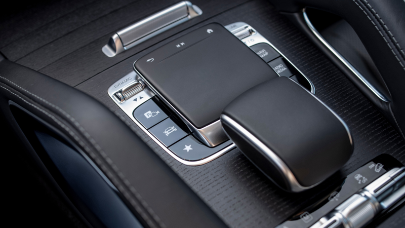 Illustration for article titled The 2020 Mercedes-Benz GLS Has Impossible Shoes to Fill